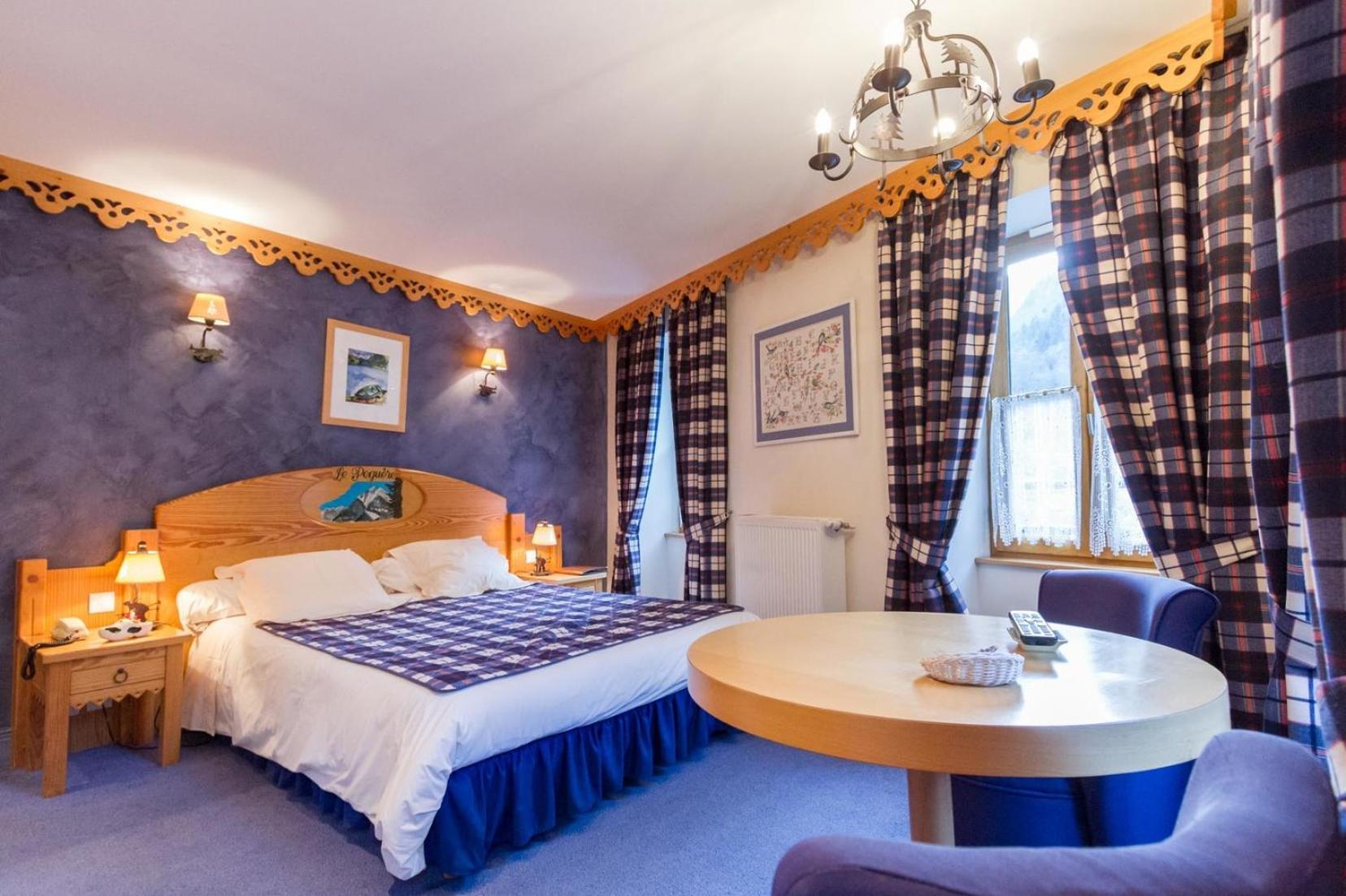 Hotel Le Bois Joli Cauterets Eksteriør bilde