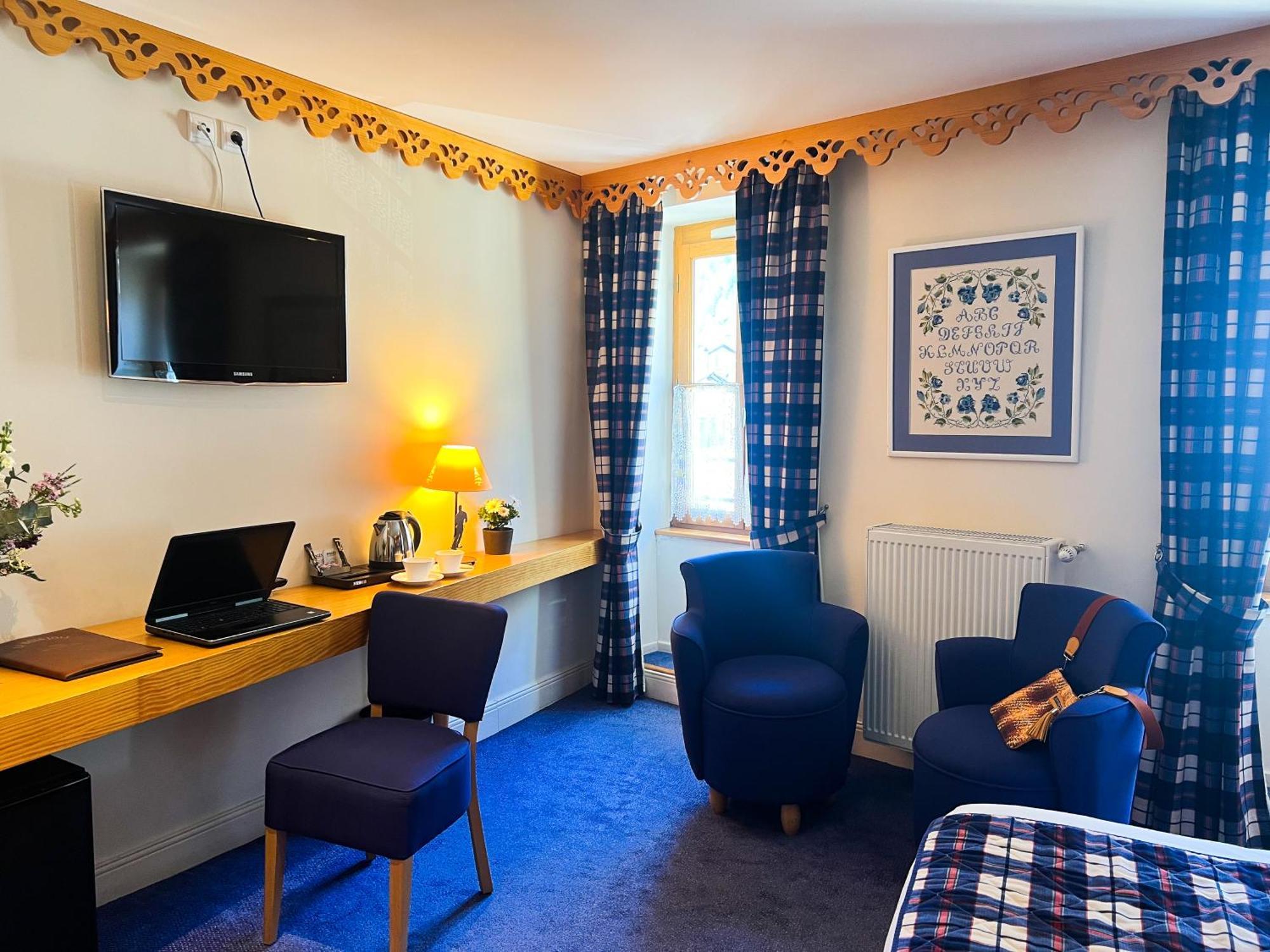 Hotel Le Bois Joli Cauterets Eksteriør bilde