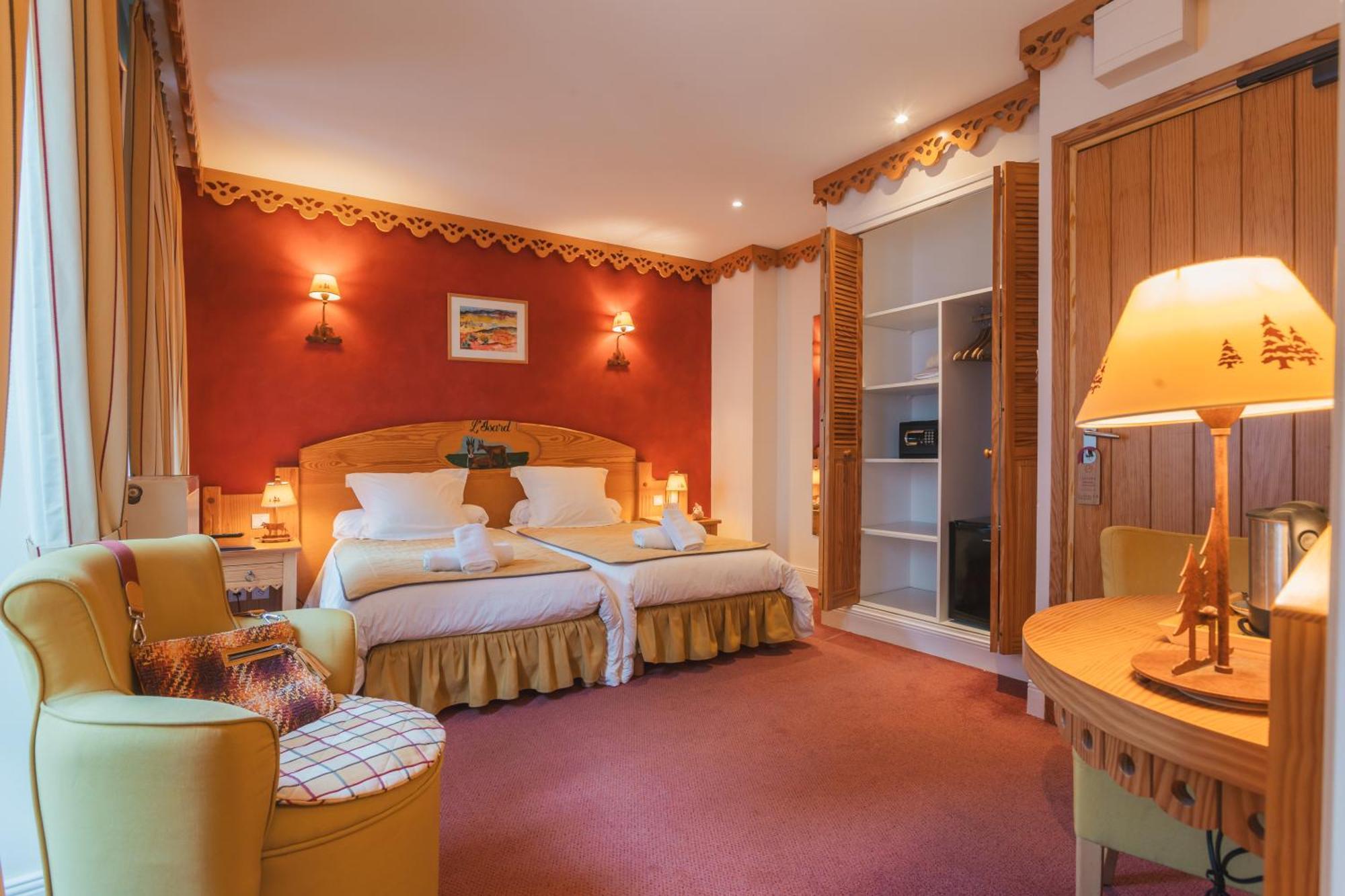 Hotel Le Bois Joli Cauterets Eksteriør bilde